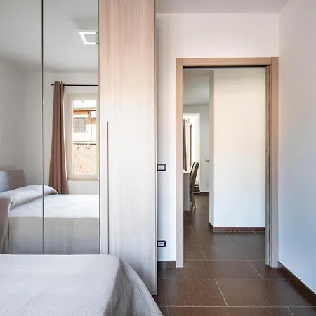 Apartment Damaria *