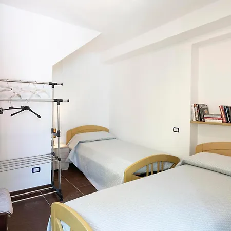 Apartment Damaria Loceri