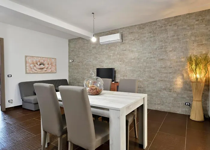 Damaria Apartamento Loceri